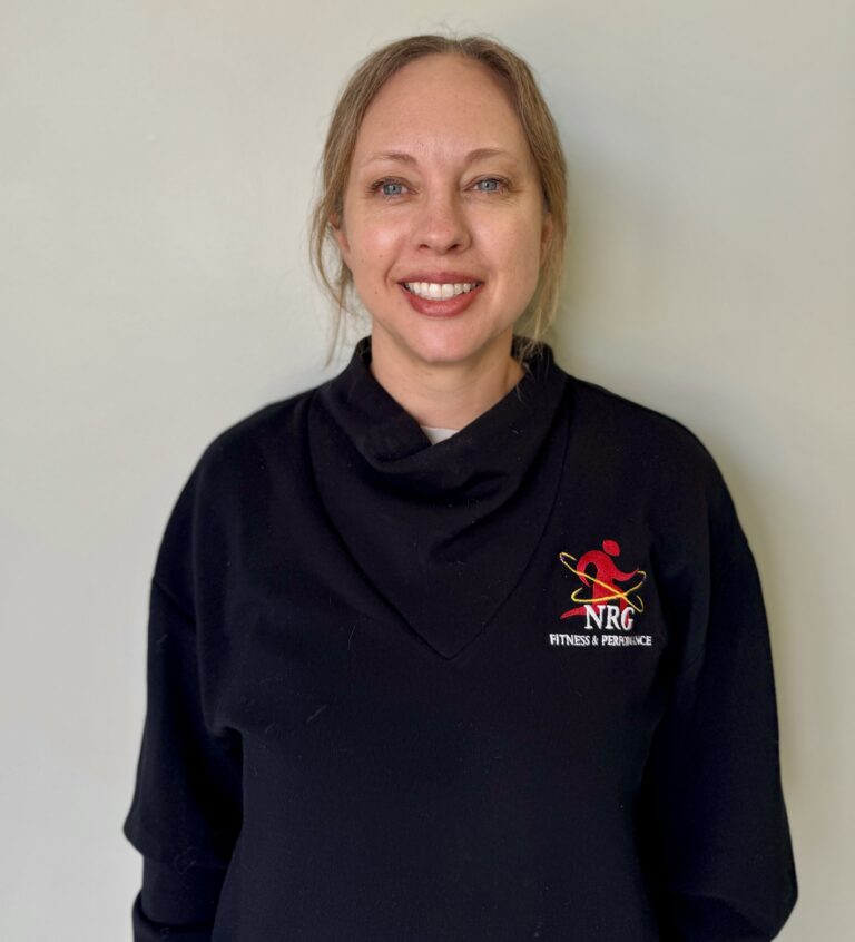 Beth-group-fitness-instructor-club-at-harpers-point