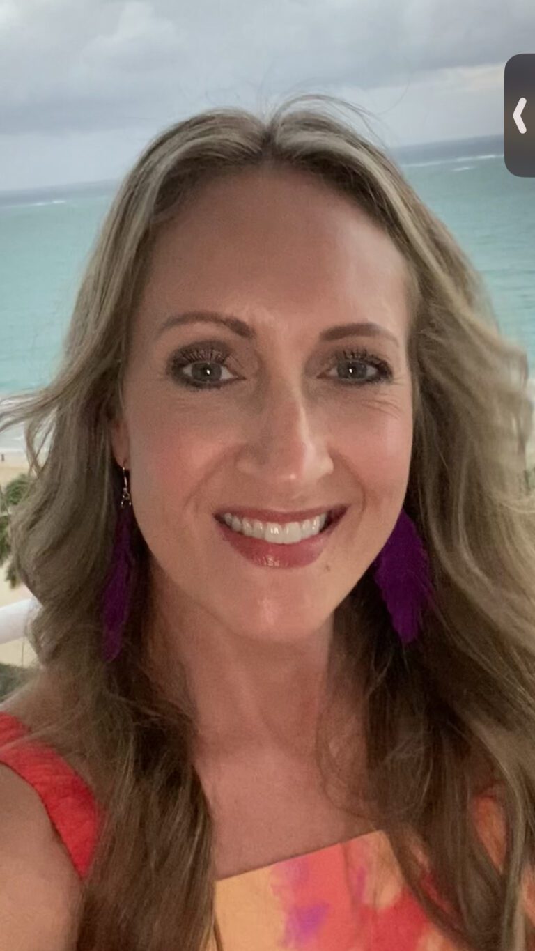 Michelle-group-fitness-instructor-club-at-harpers-point