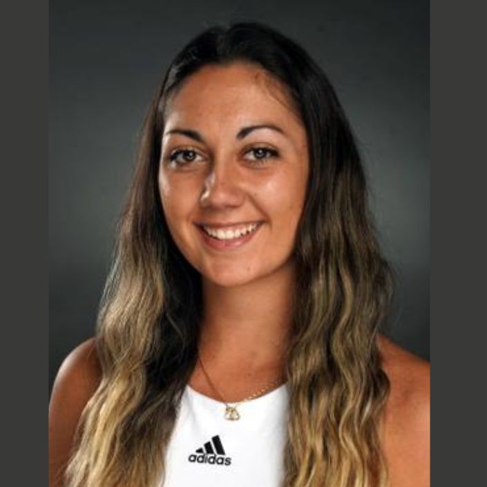 mikaela-tennis-pro-club-at-harpers-point